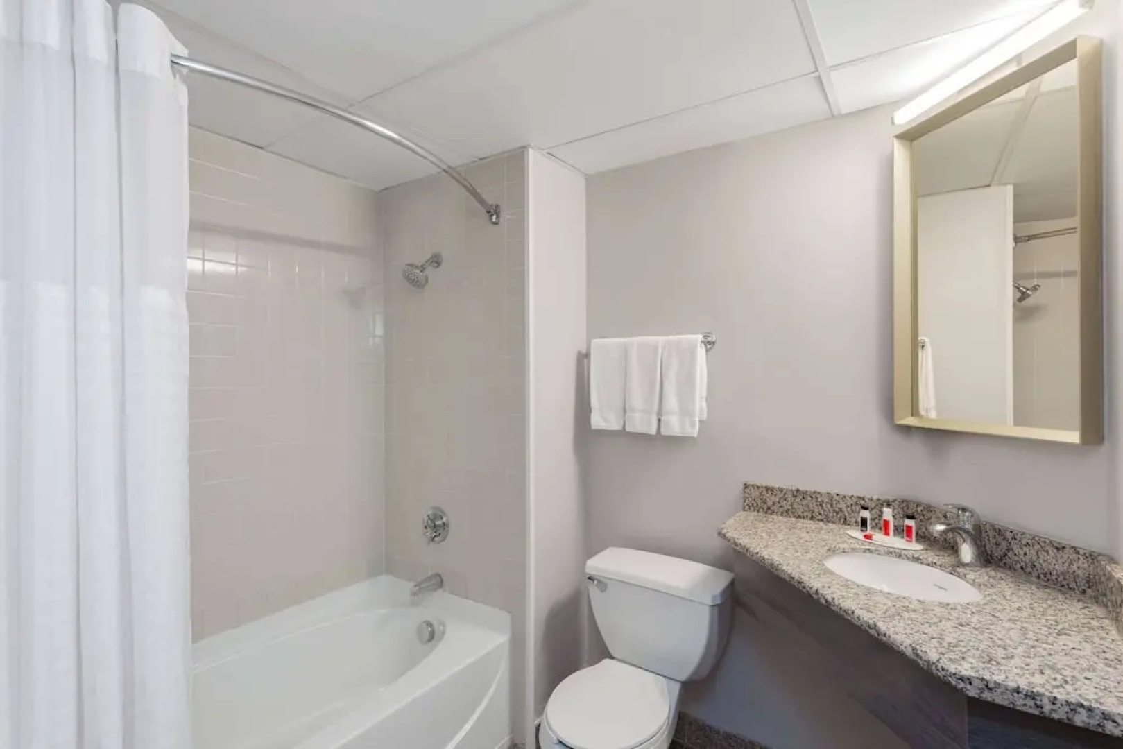 Ramada by Wyndham Windsor Locks