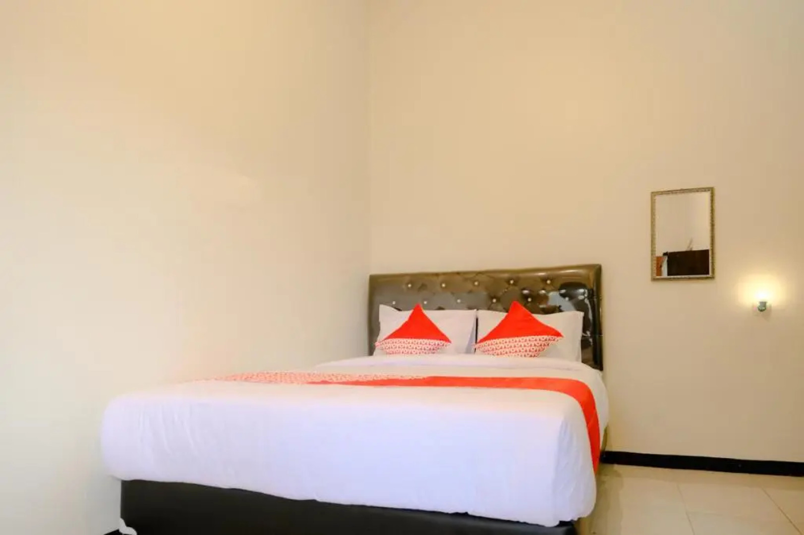 RedDoorz Syariah @ Sakinah Family Tulungagung