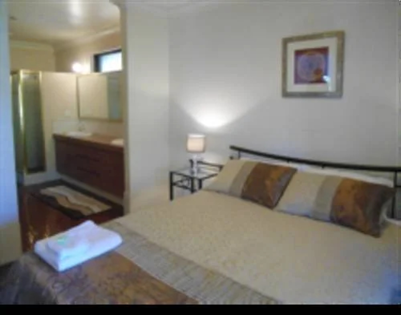 Eternal Rose Bed & Breakfast