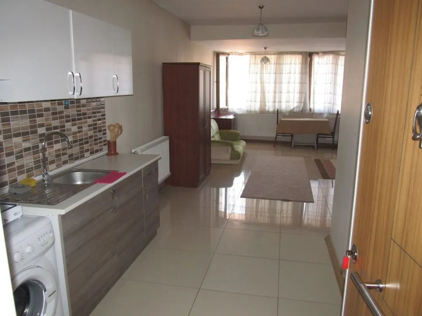 Zeus Apart Hotel