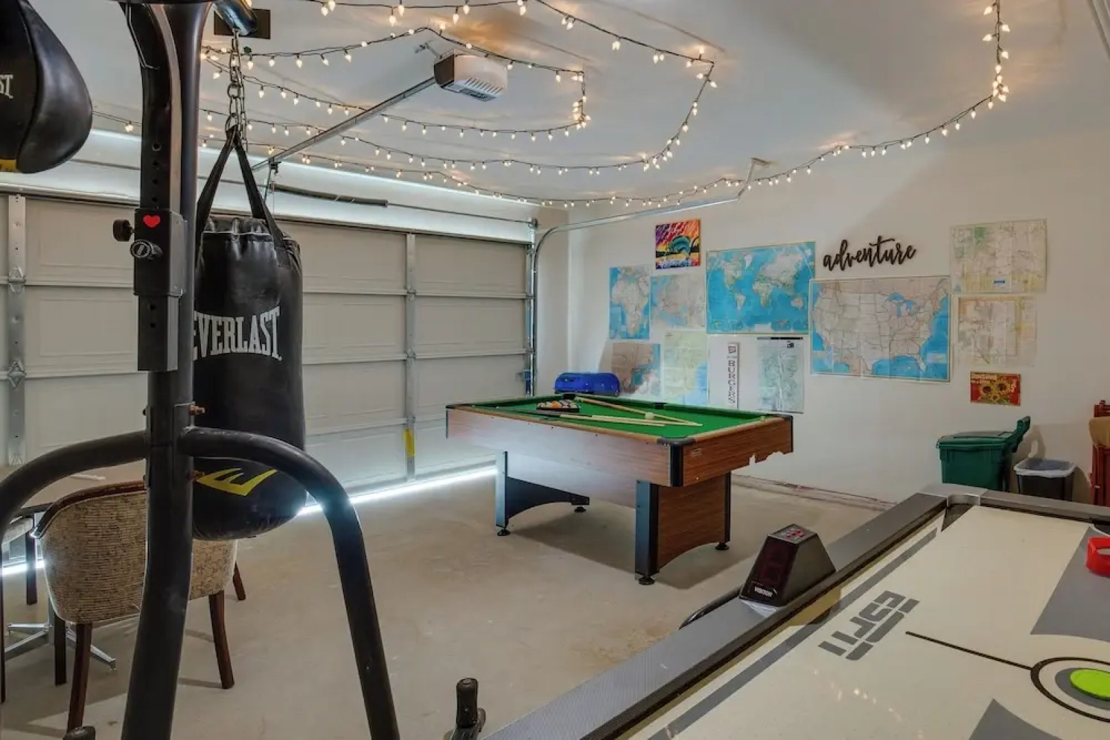 Game Room + Walk to Beach: Gun Barrel City Gem!