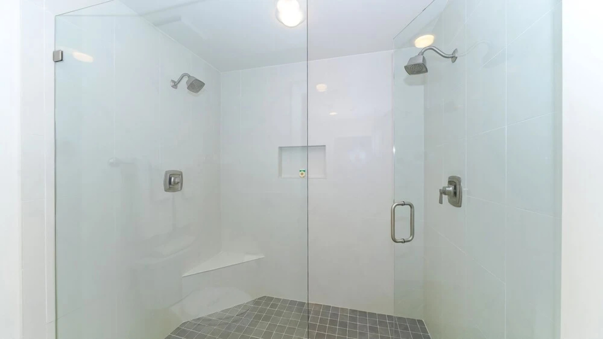 Harbor Villa Club 309