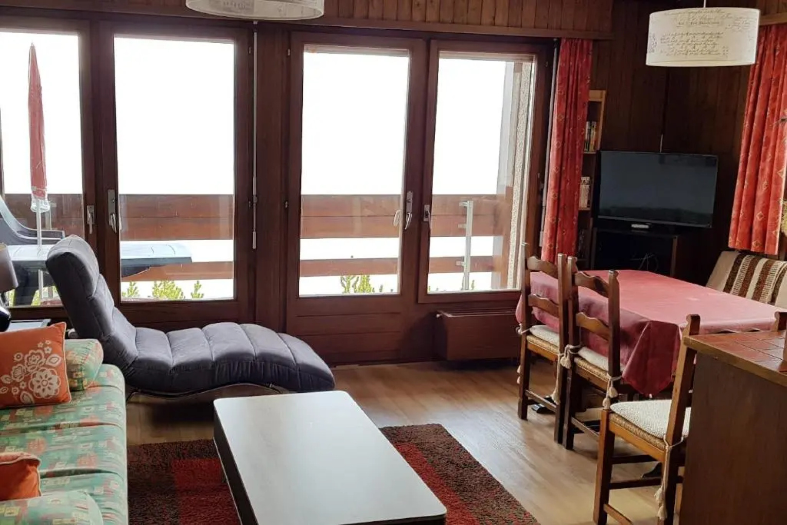 Les Collons1800- Bel appart 2pièces-4 pers-piscine-sauna-parking int-Wifi gratuit