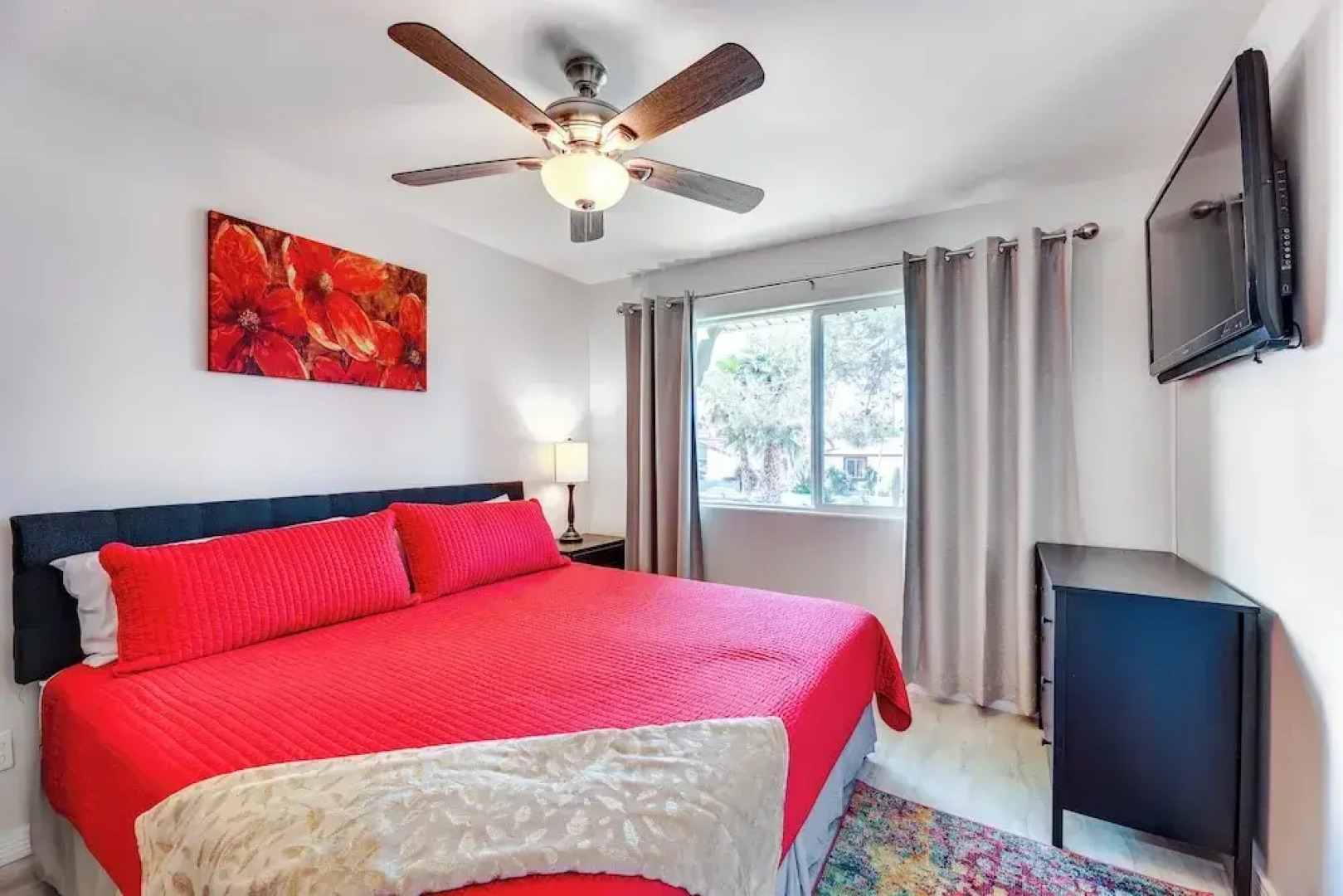 Pet-friendly Mesa Home w/ Community Amenities!