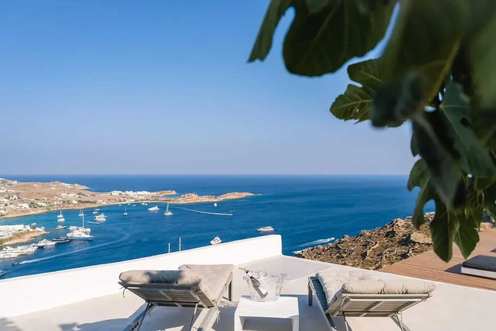 Villa Psarou - The Above Nammos Experience