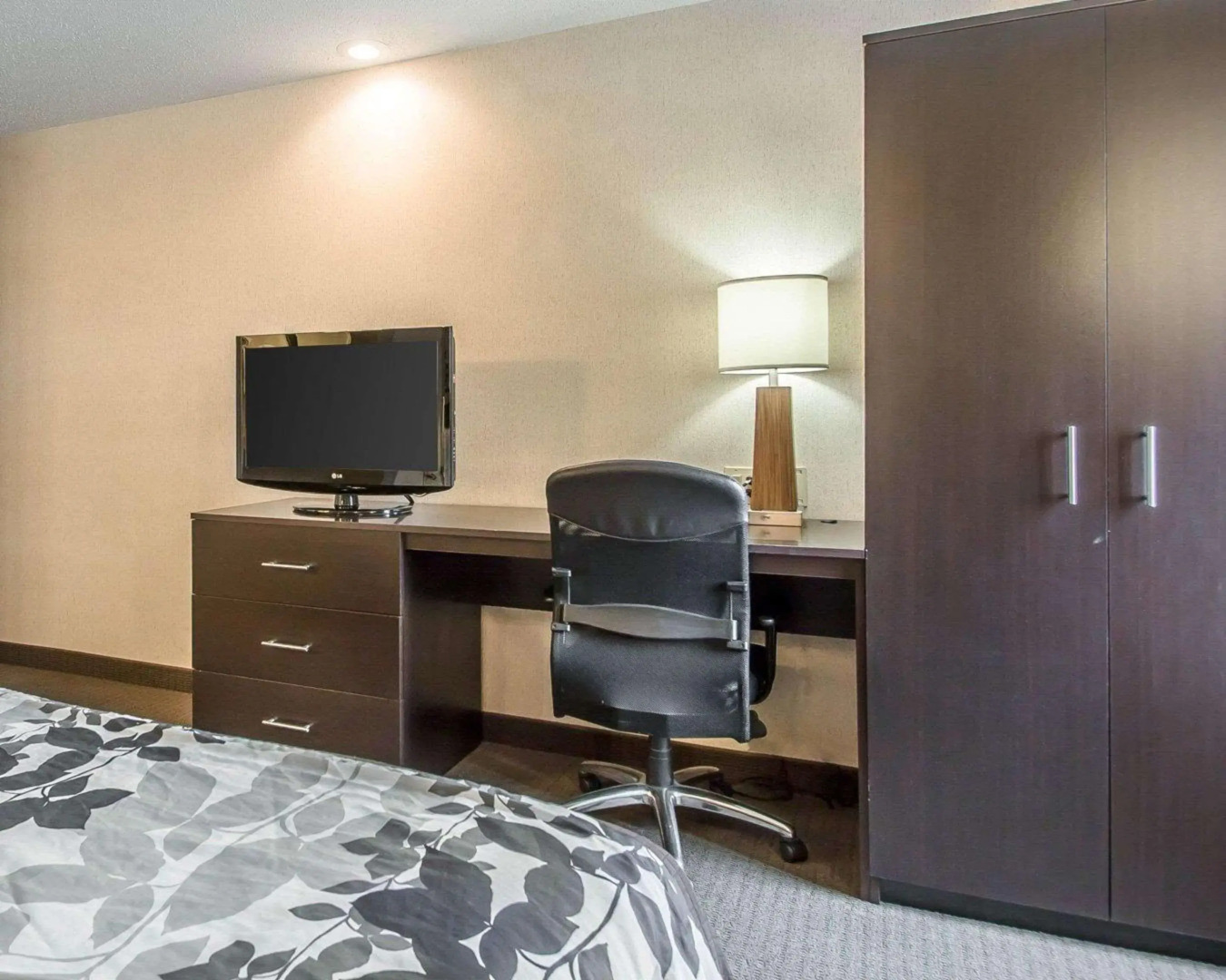 Sleep Inn & Suites Green Bay South