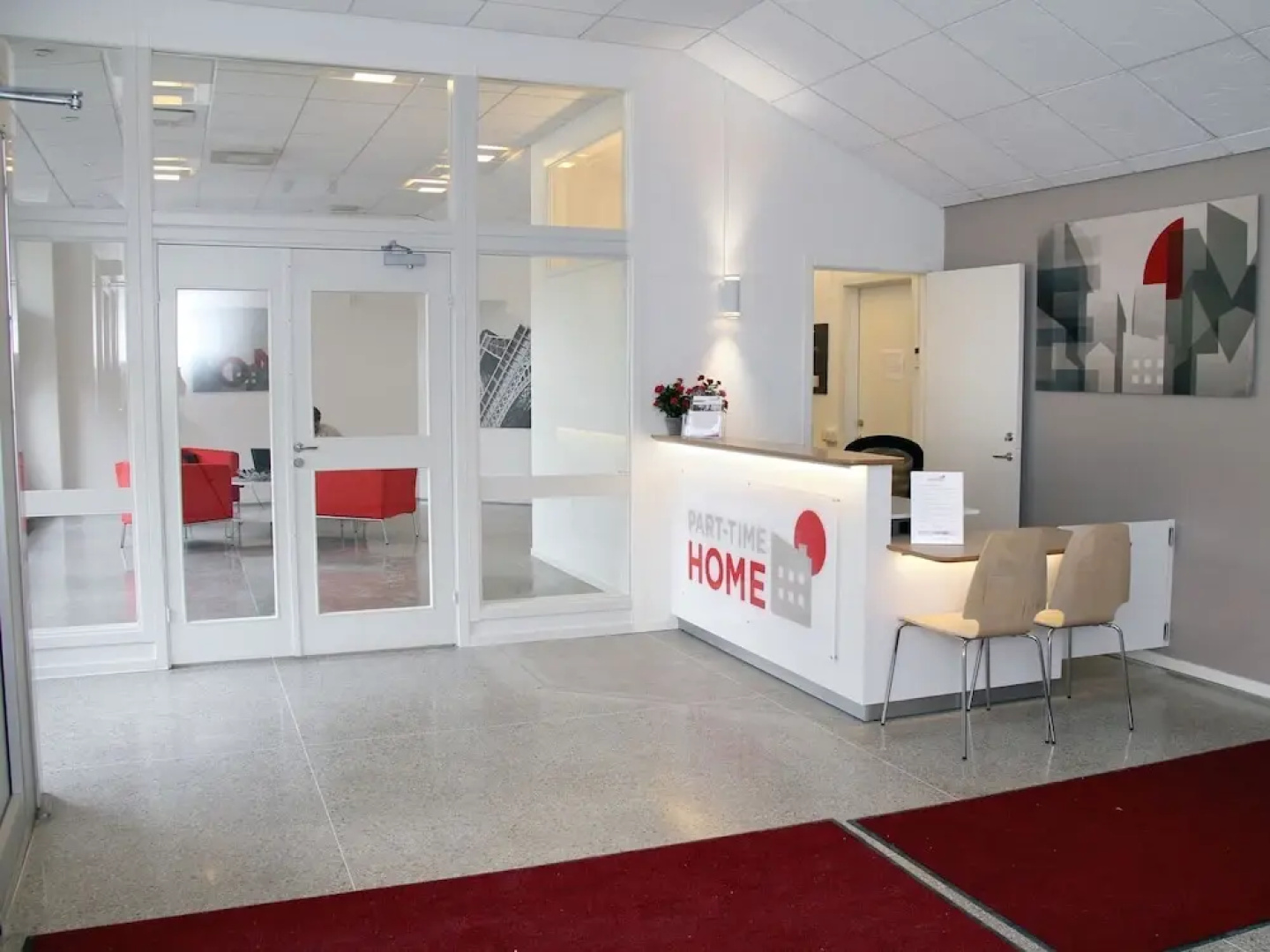 Part-Time Home Hotel Rotebro Station