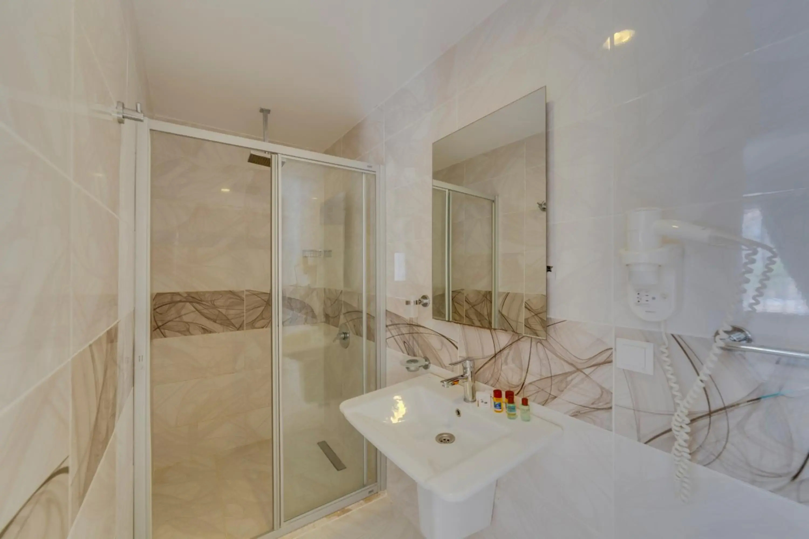 Marcan Beach Hotel (ADULT ONLY 16+)