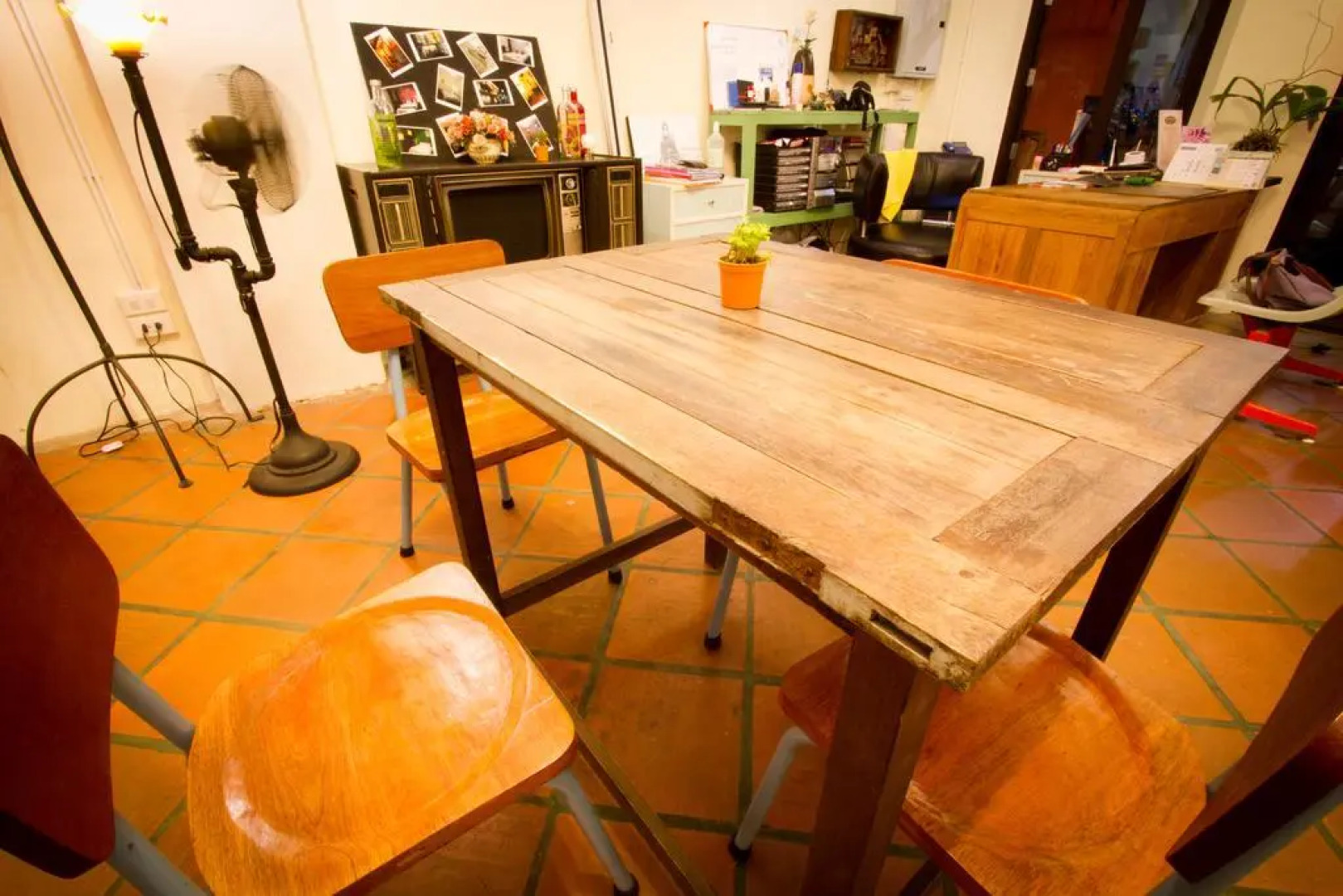 Luang Poj Boutique Hostel