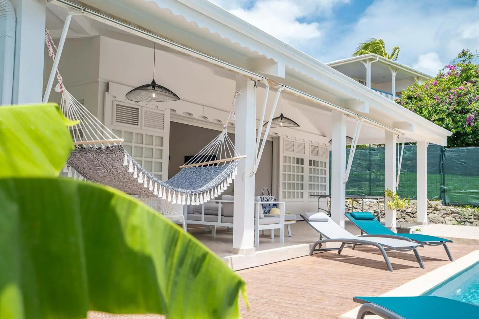 Villa Belvi 3ch, déco moderne, piscine chauffée, plage à 10min