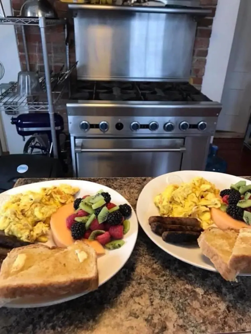 Cresthaven By the Sea