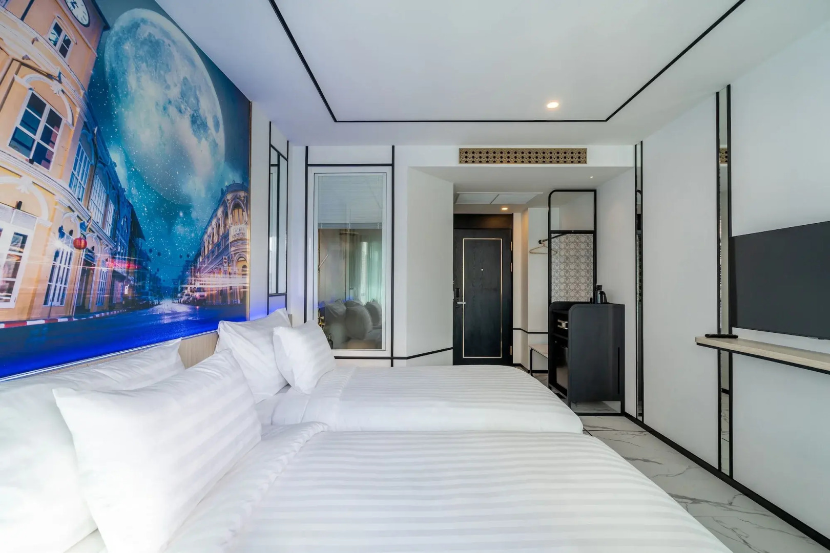 Ratri Hotel Phuket Old Town