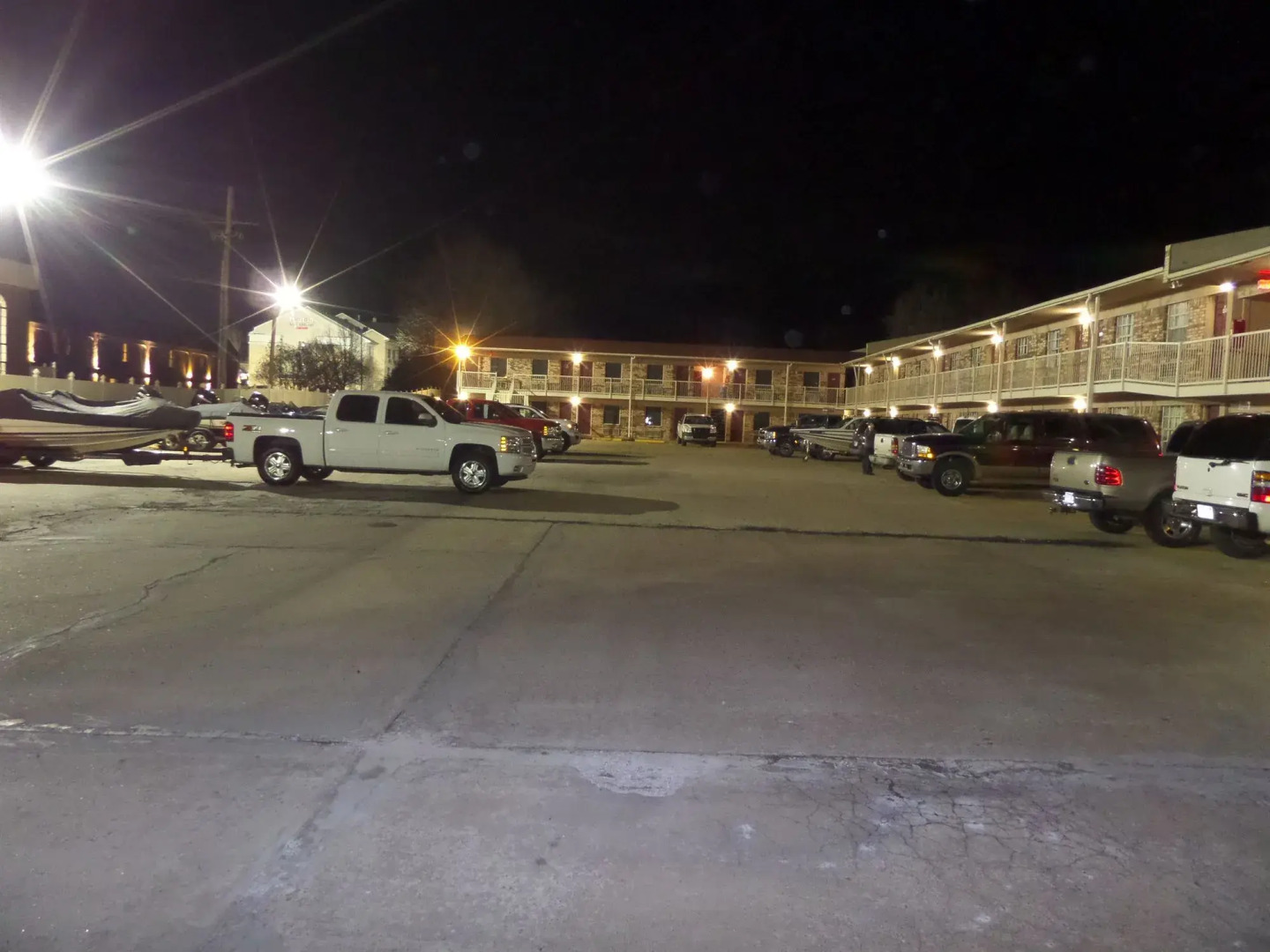 Econo Lodge Russellville I-40