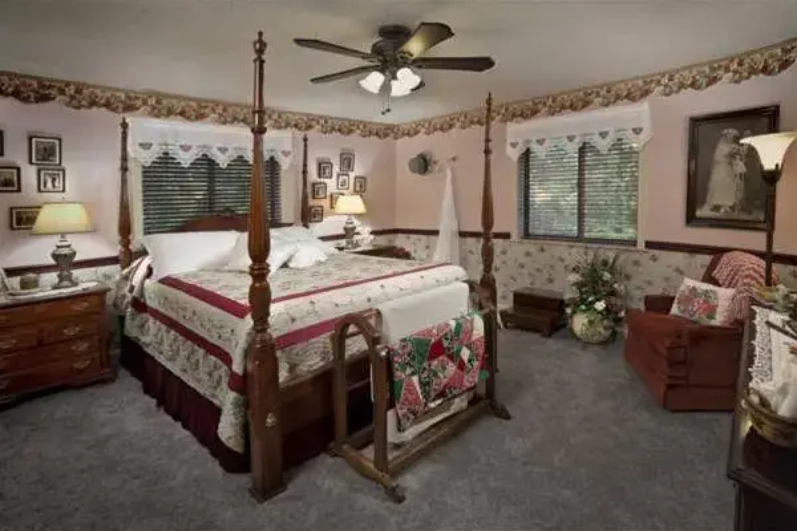 Acorn Bed And Breakfast at Mills River