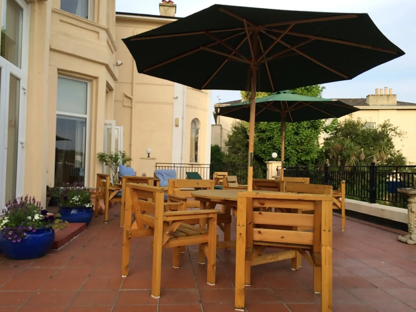 Crofton House Hotel