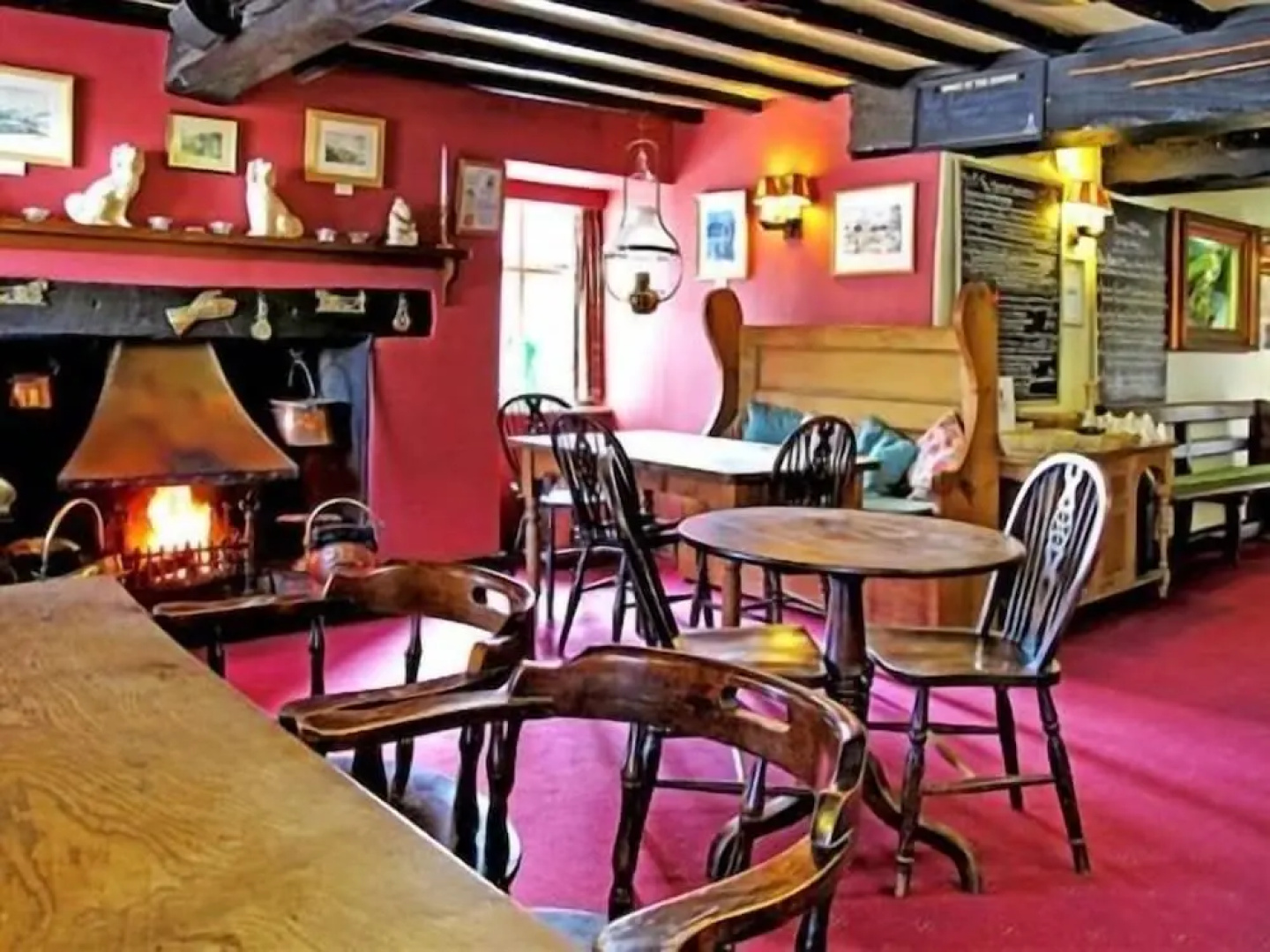 The Hand at Llanarmon