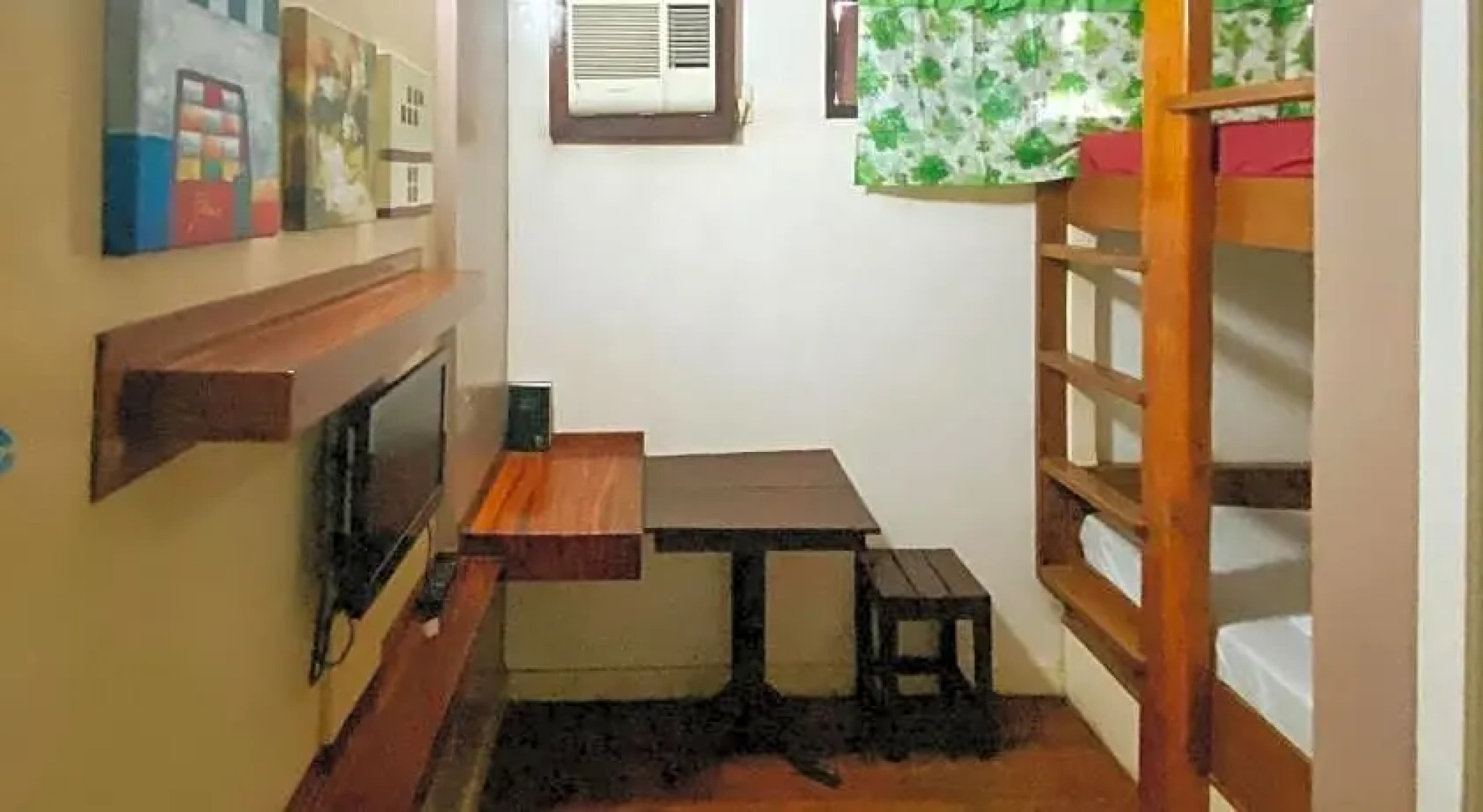 RedDoorz @ Sukitel Budget Hotel Nasugbu