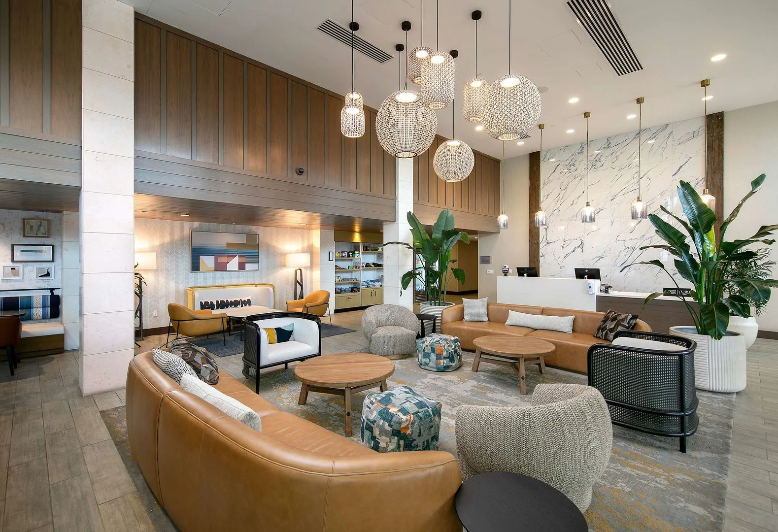 Inn at the Pier Pismo Beach, Curio Collection by Hilton