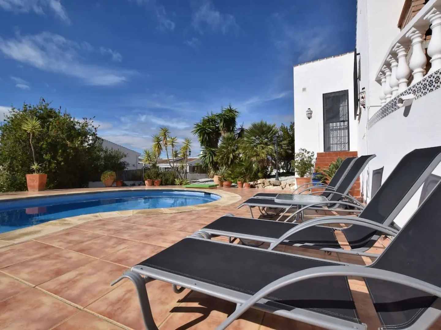 Cozy Holiday Home With Private Swimming Pool in Viñuela