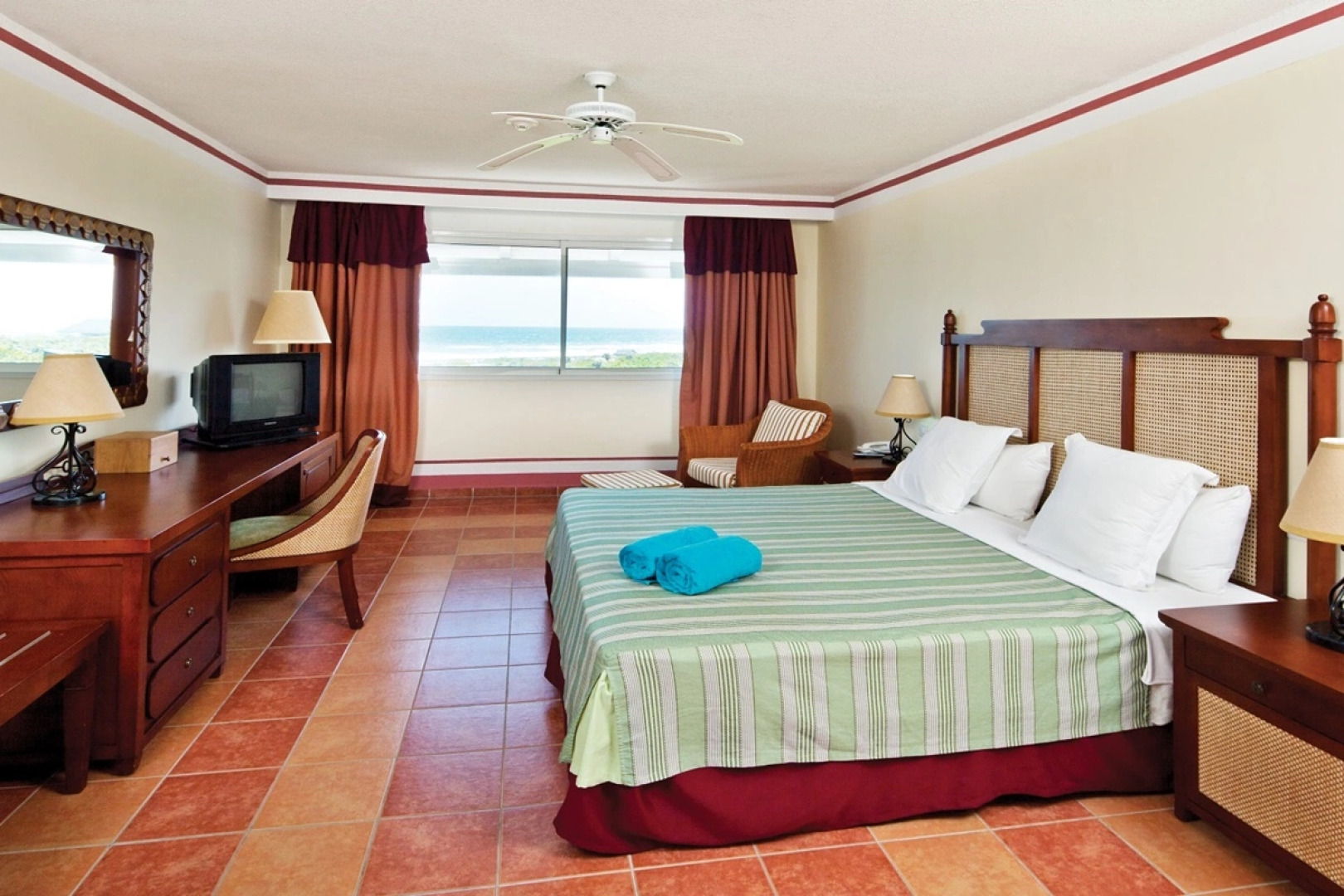 Memories Paraiso Beach Resort - All Inclusive