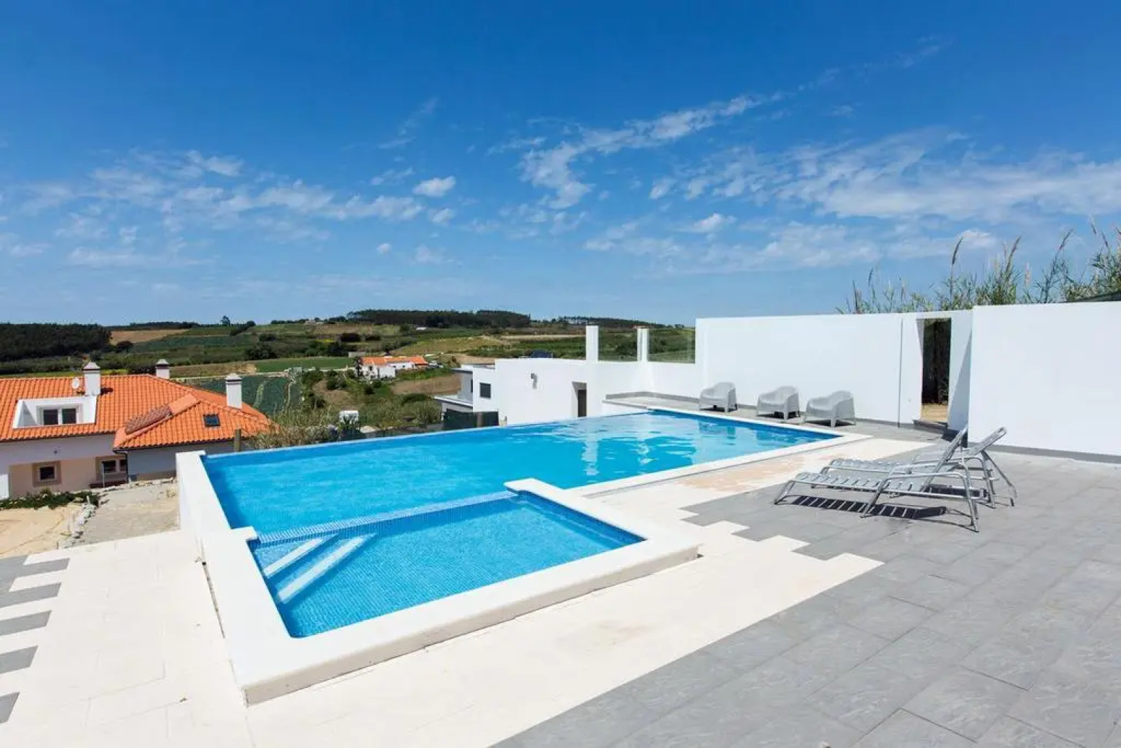 The Maverick Surfvillas