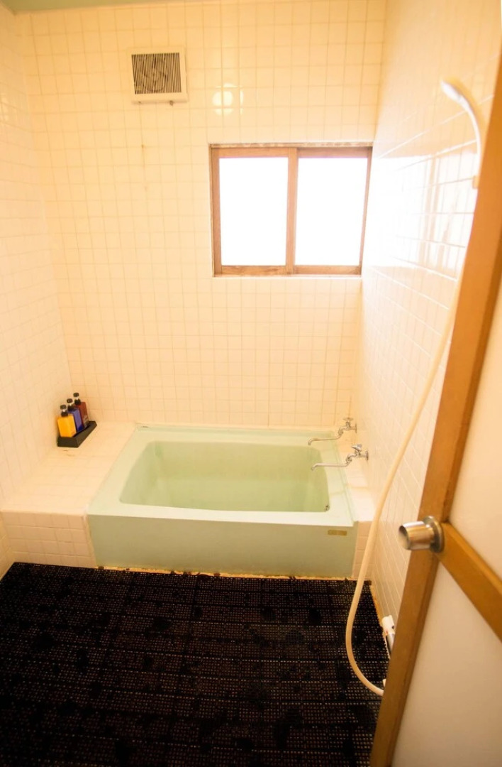 Annupuri Mountain View Lodge