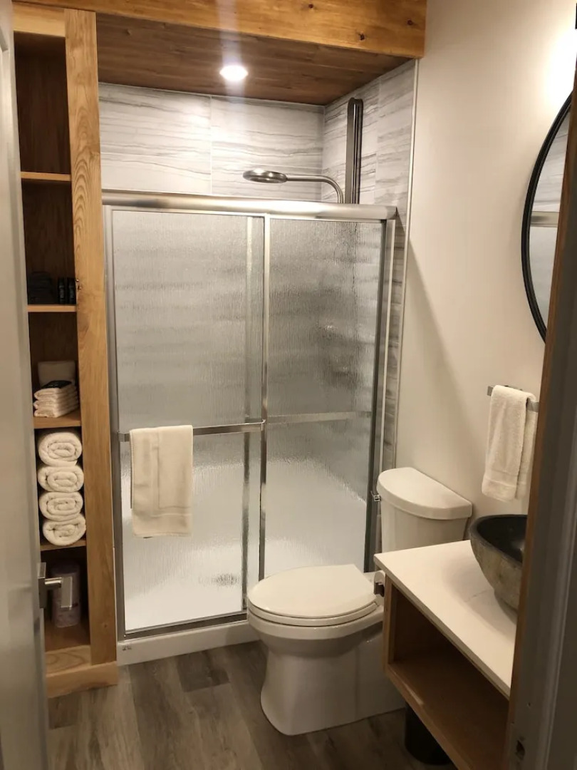 Stone Cove Waterfront Adults Only B&B