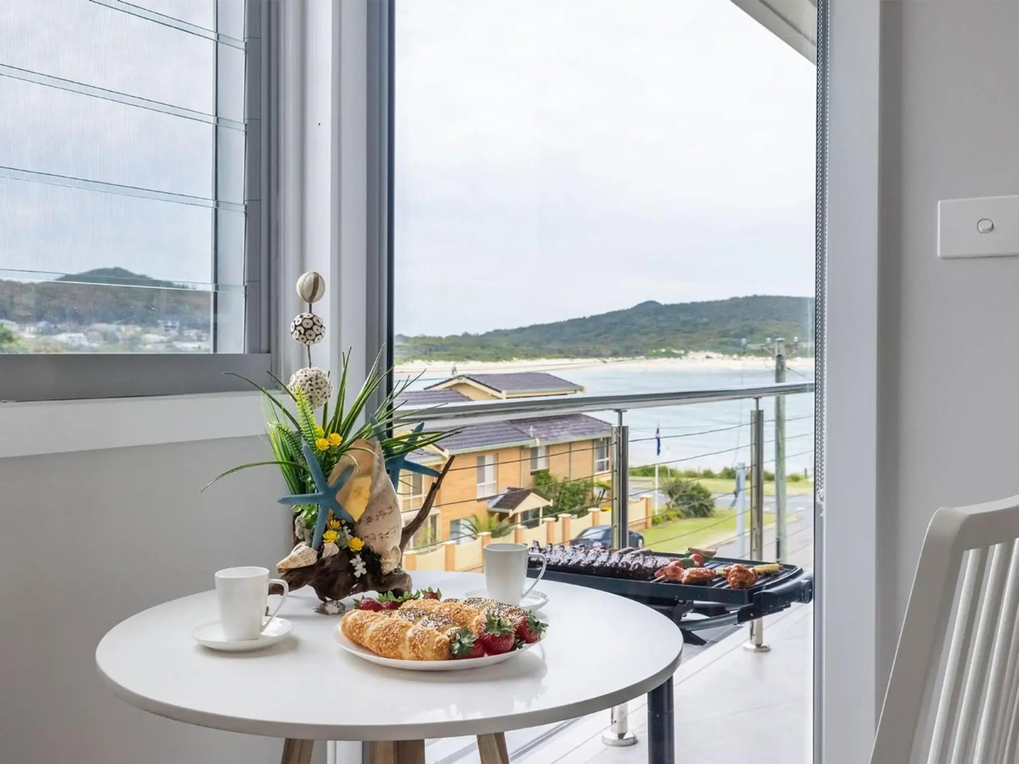 Fingal Bay View Unit 1 16 Tuna Crescent