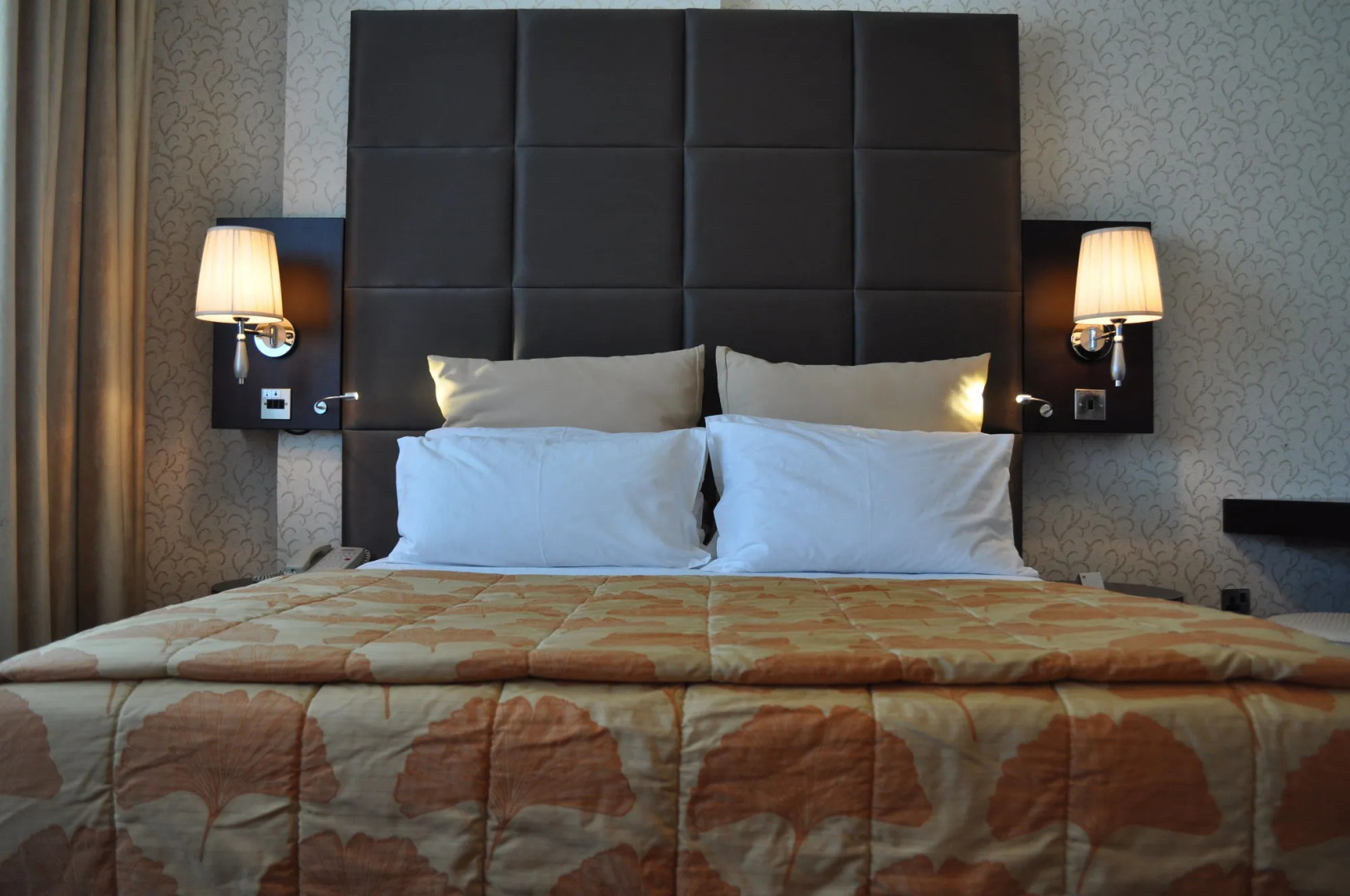 Отель The Park Hotel Formerly Al Jawhara Gardens