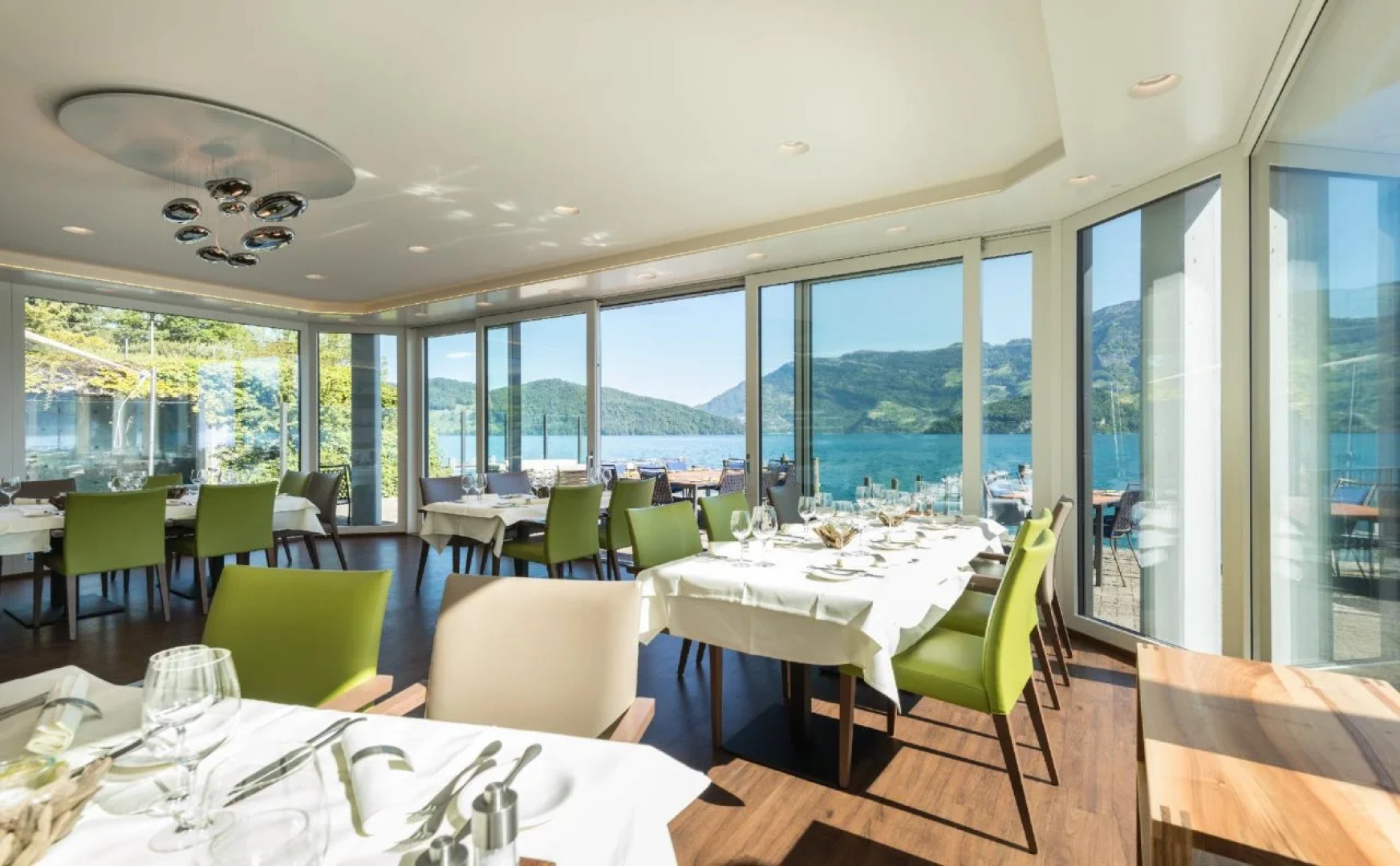 Hotel Nidwaldnerhof direkt am See