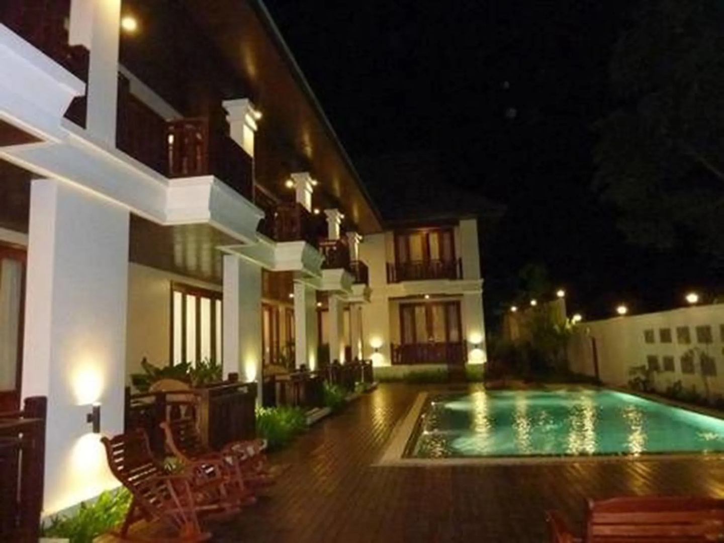 Athena Hotel