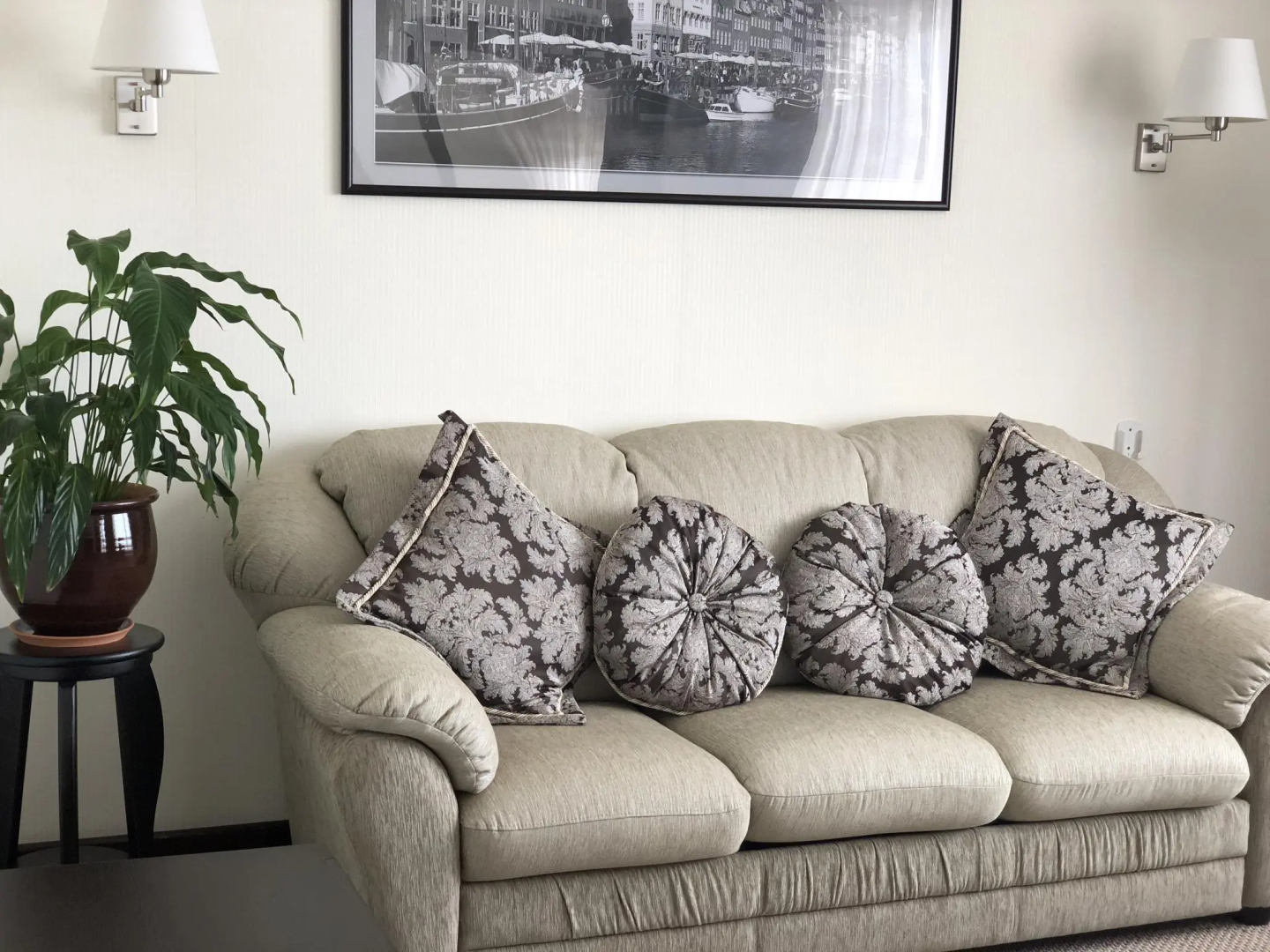 Home Parq (Хоум Парк)