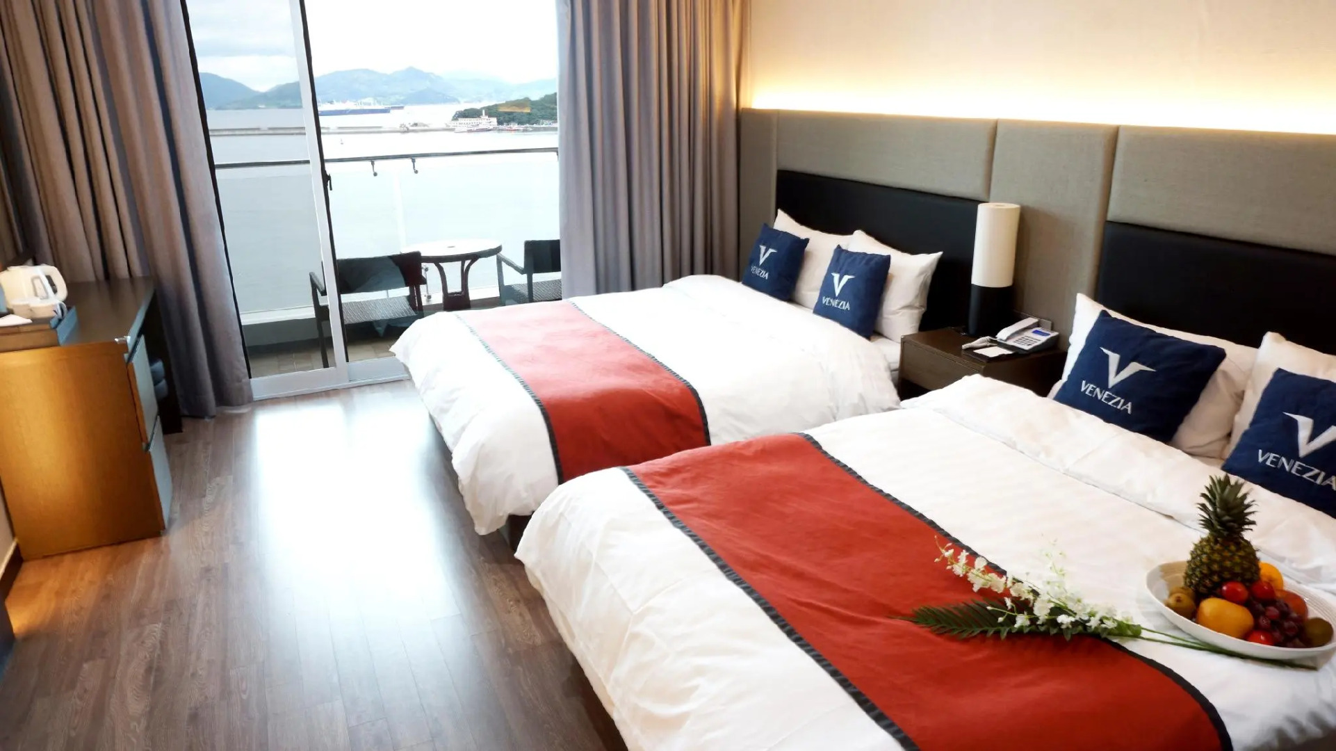 Yeosu Venezia Hotel & Suite