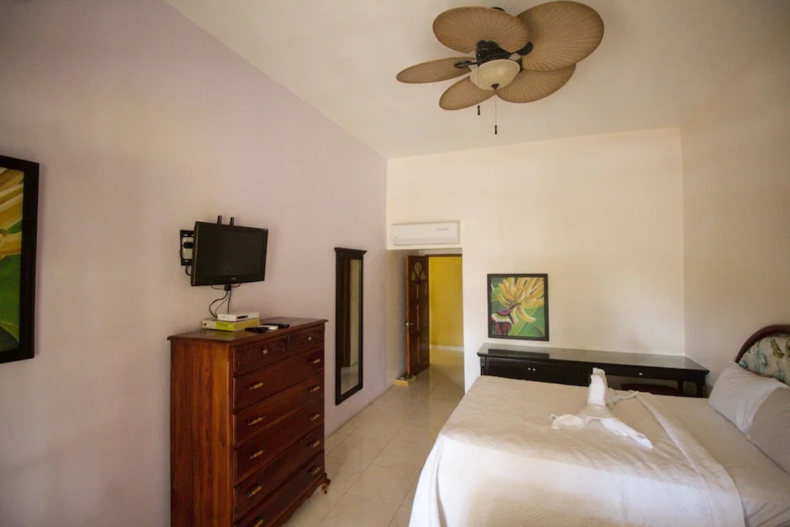 Chateau Margarite Bed and Breakfast