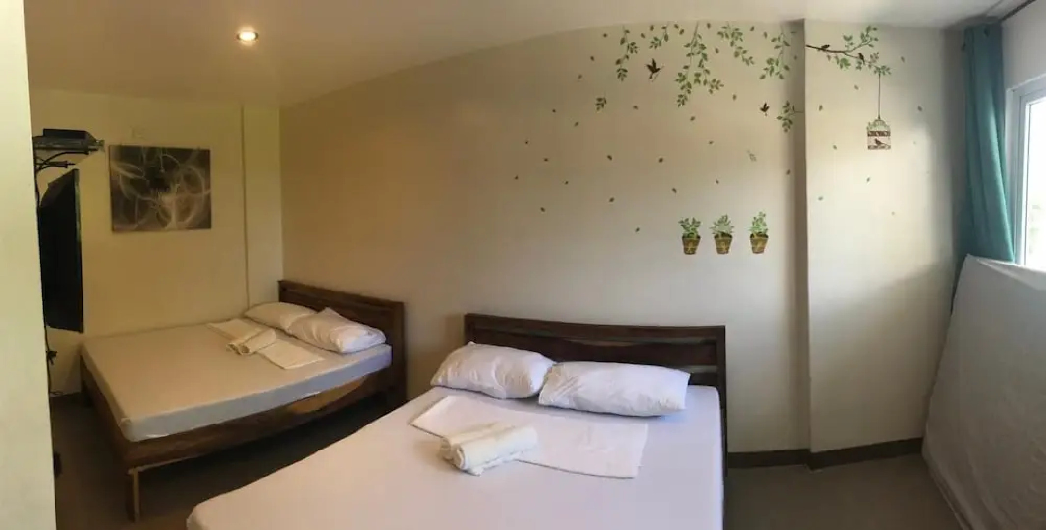 Seabreeze Beach Lodge