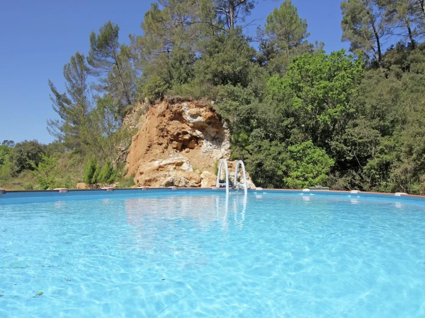 Beautiful Holiday Home in Barjols With Swimming Pool