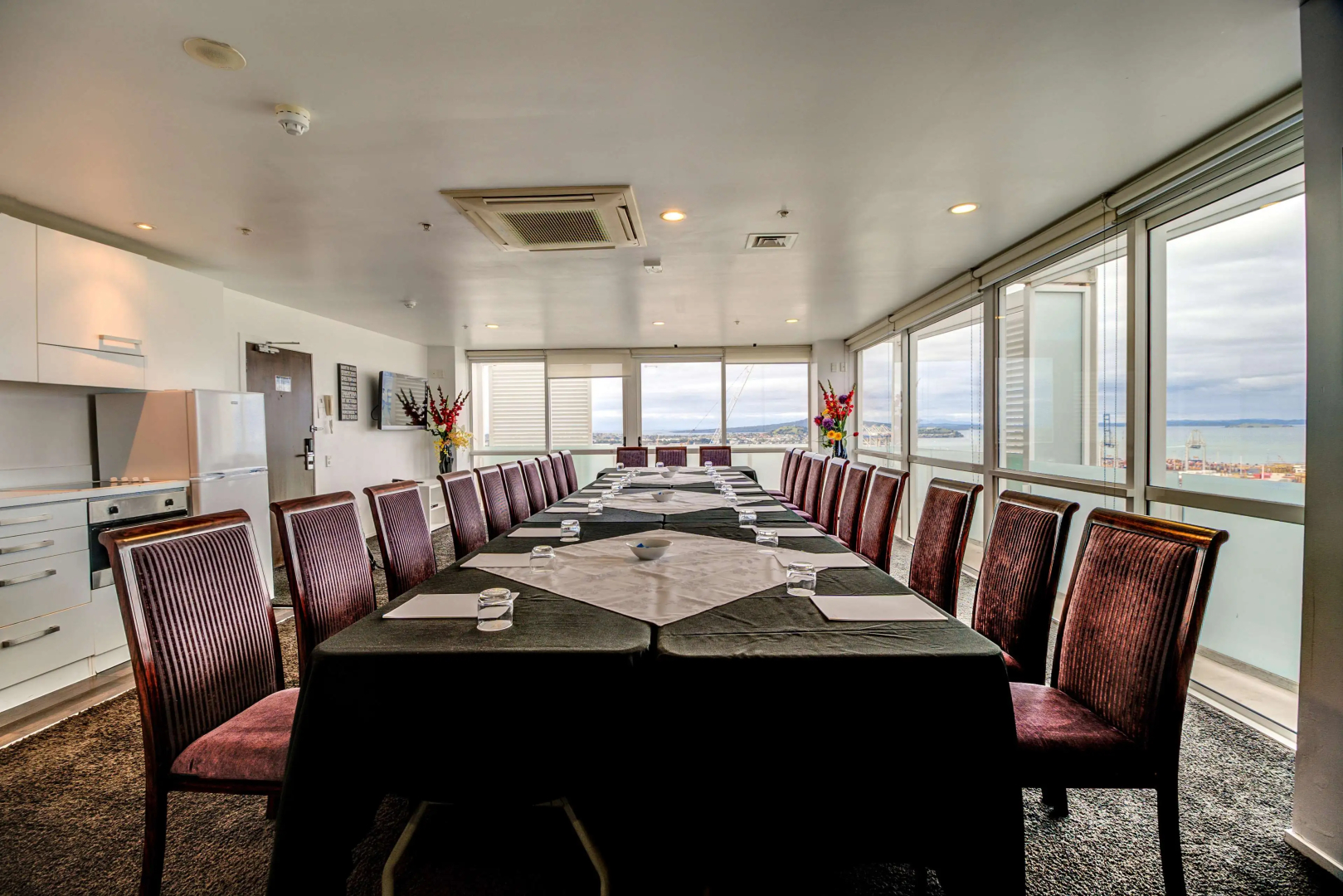The Quadrant Hotel & Suites