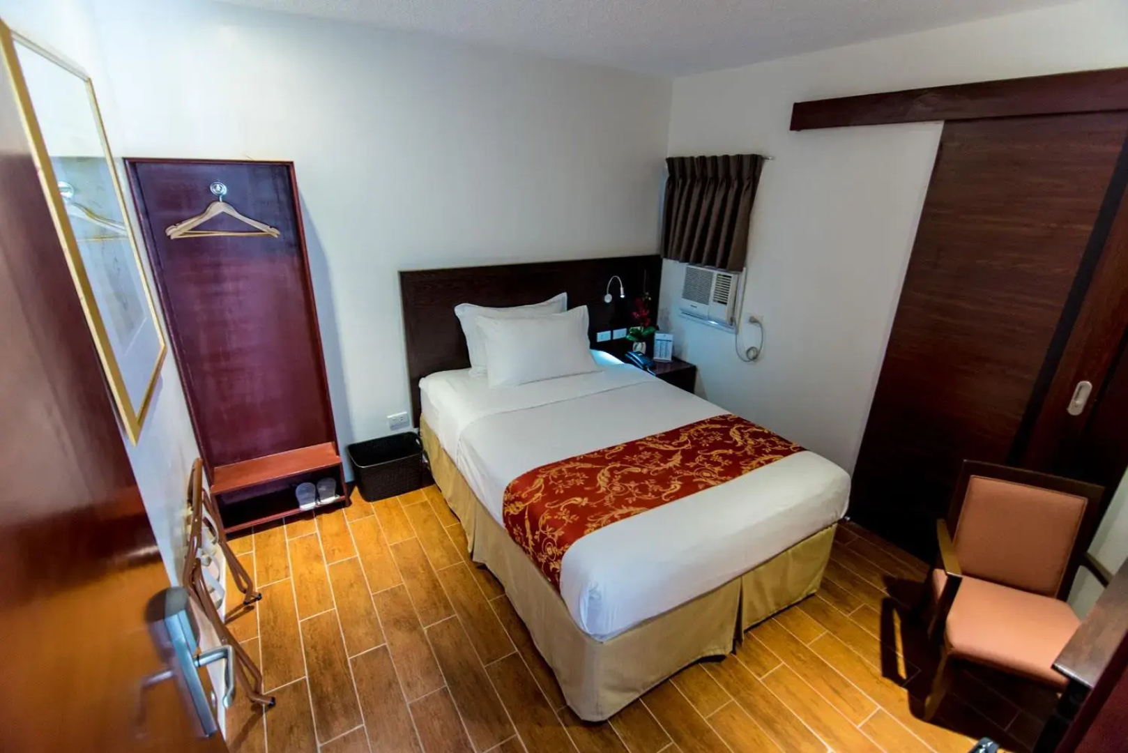 Dayton Hotel Batangas