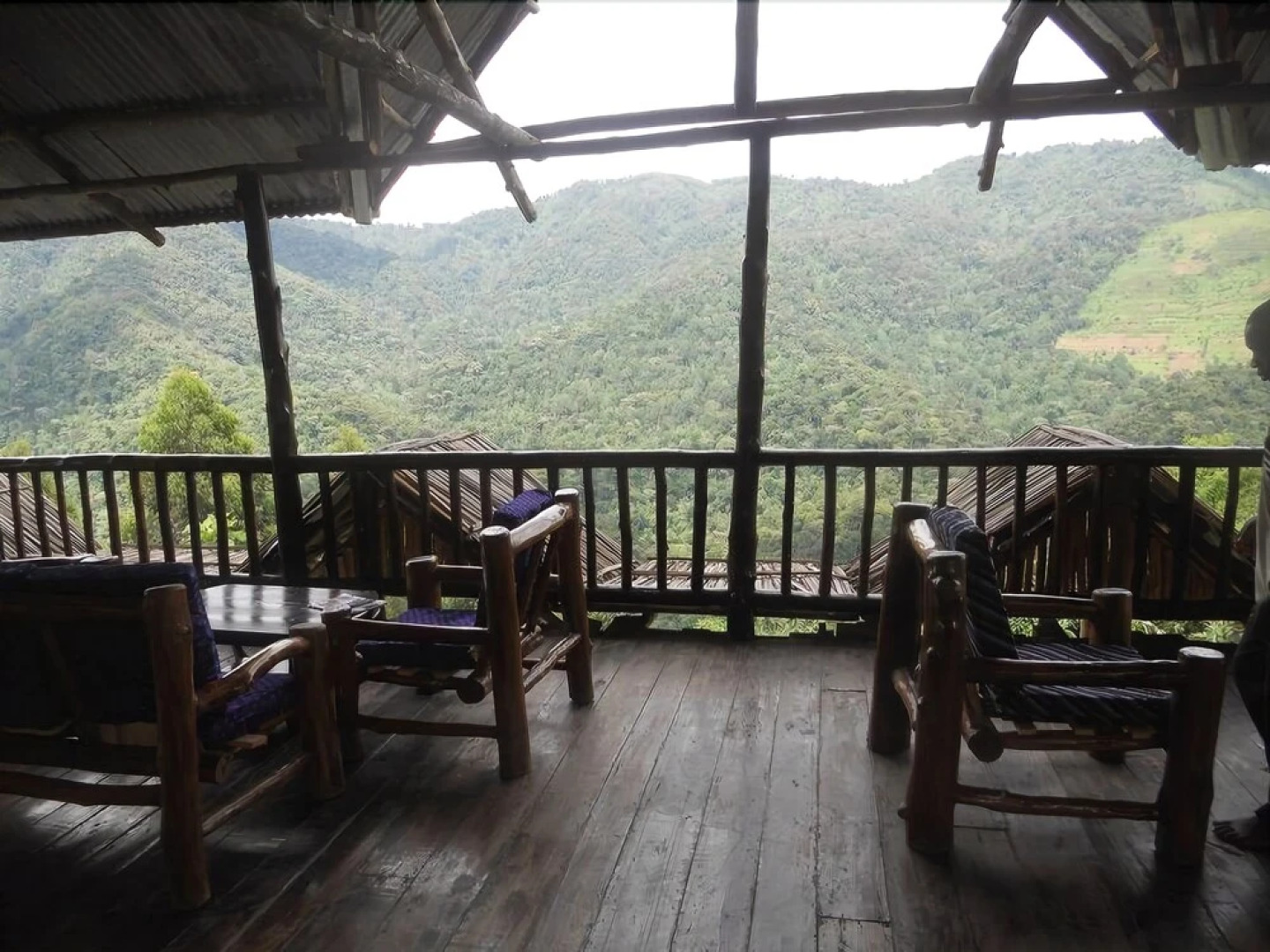 Bwindi Hostel/Backpackers Lodge