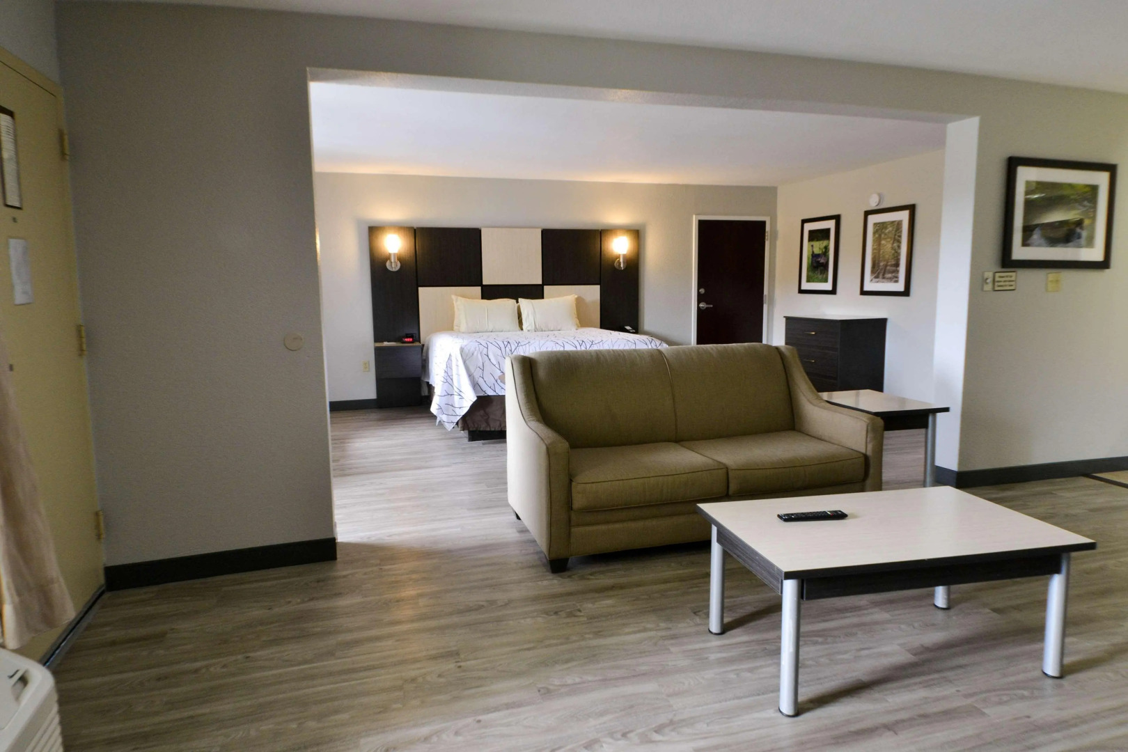 Best Western Cades Cove Inn