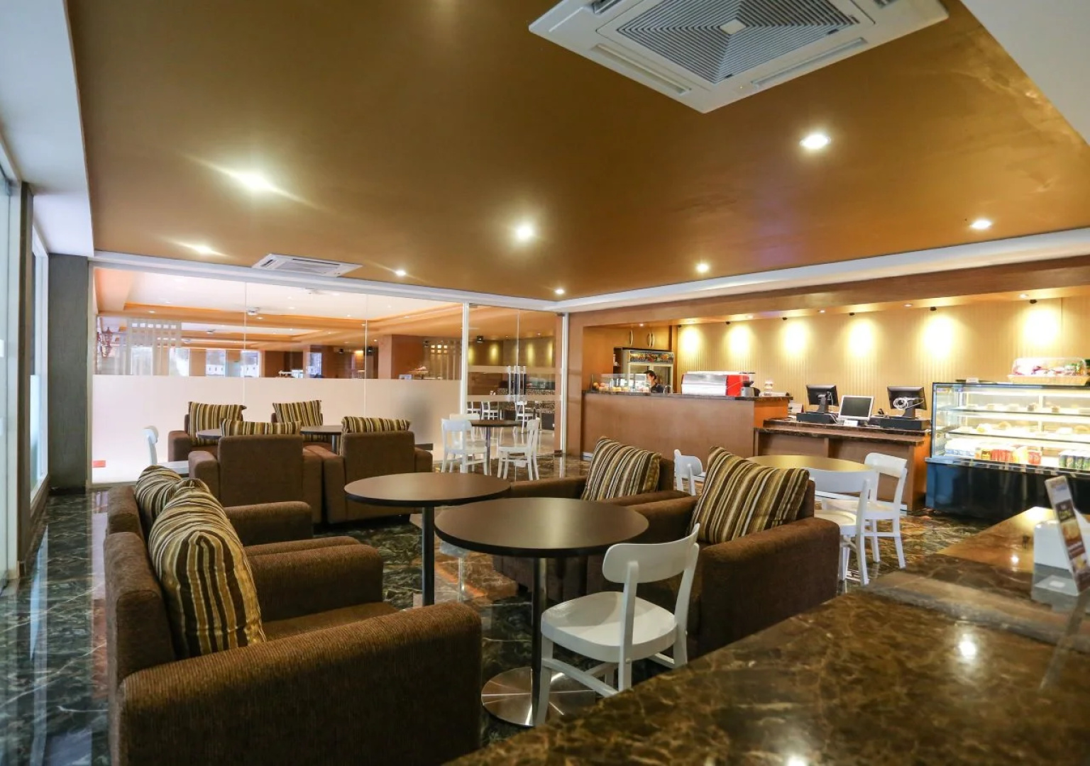 Sylvia Budget Hotel