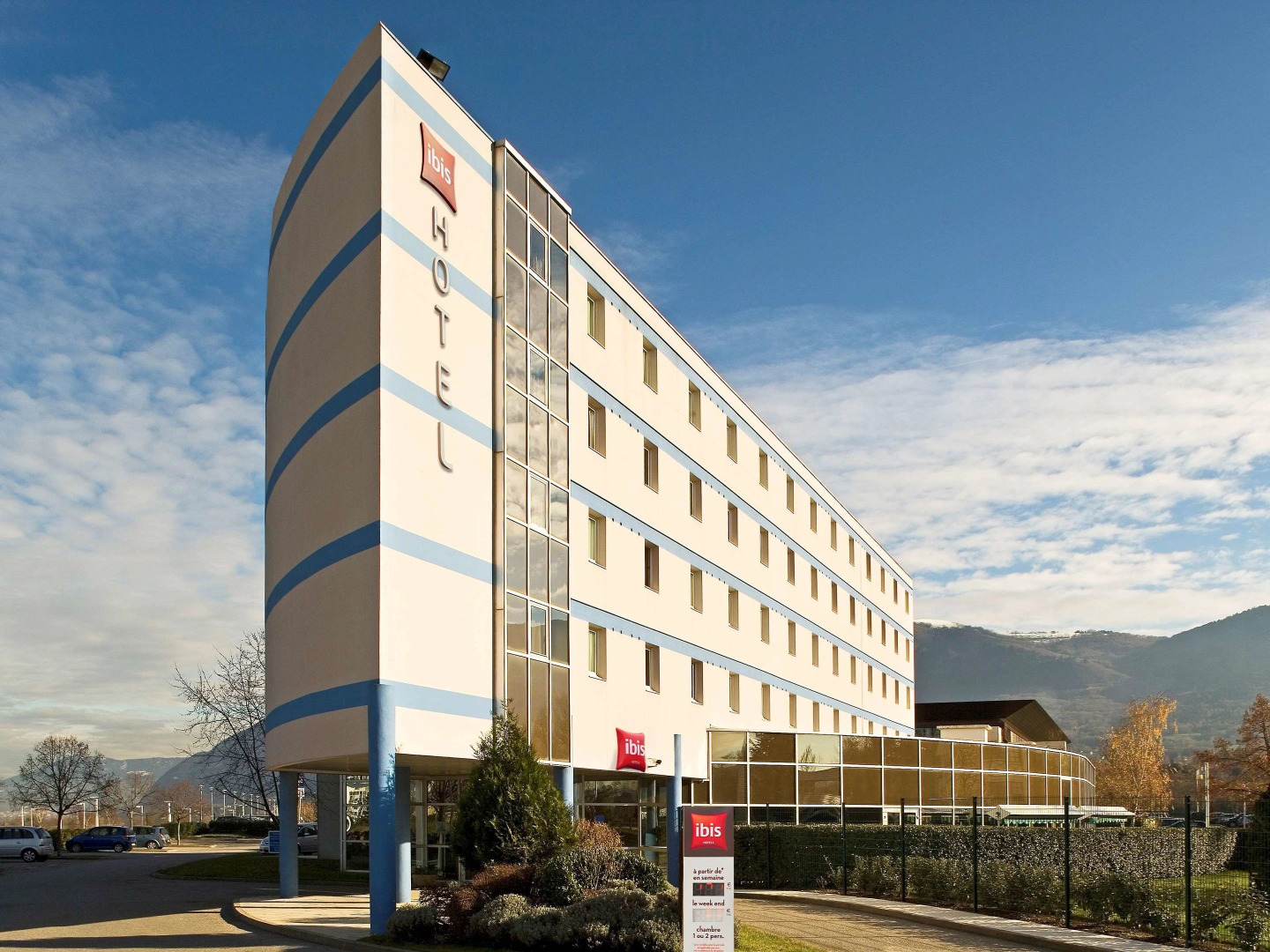 ibis Archamps Porte de Geneve