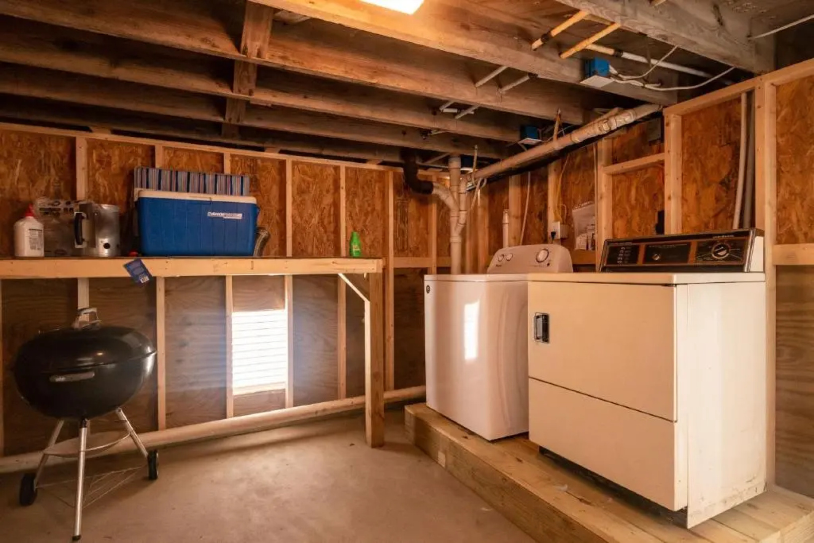 Lowe Tide by Oak Island Accommodations