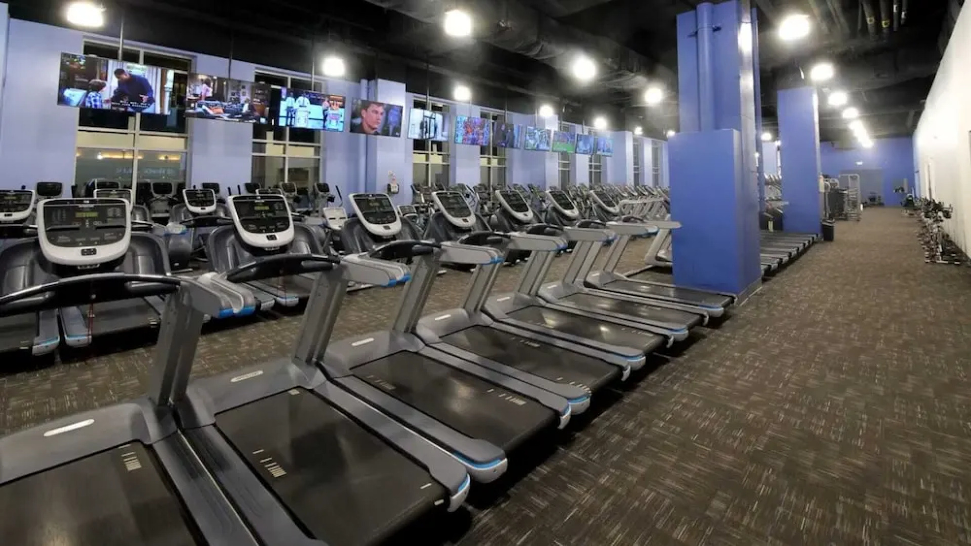 Cozysuites Beachfront 2BR 3BA Condo