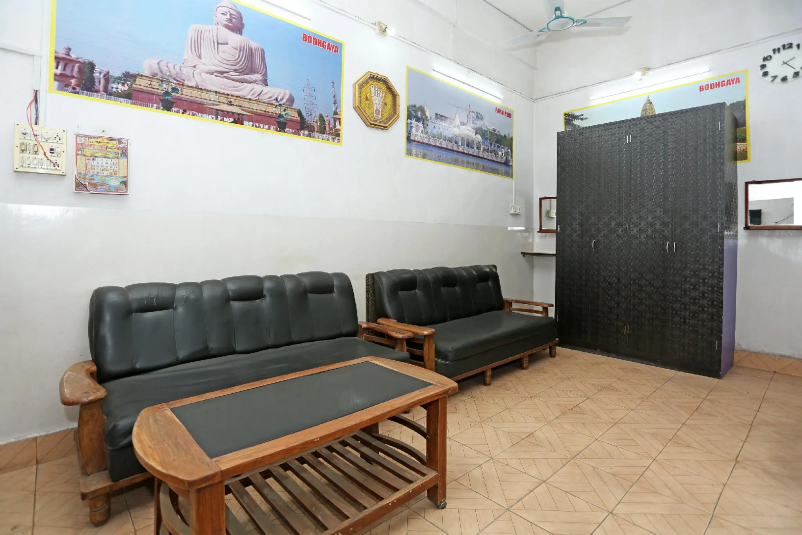 Oyo 28731 Hotel Vishal