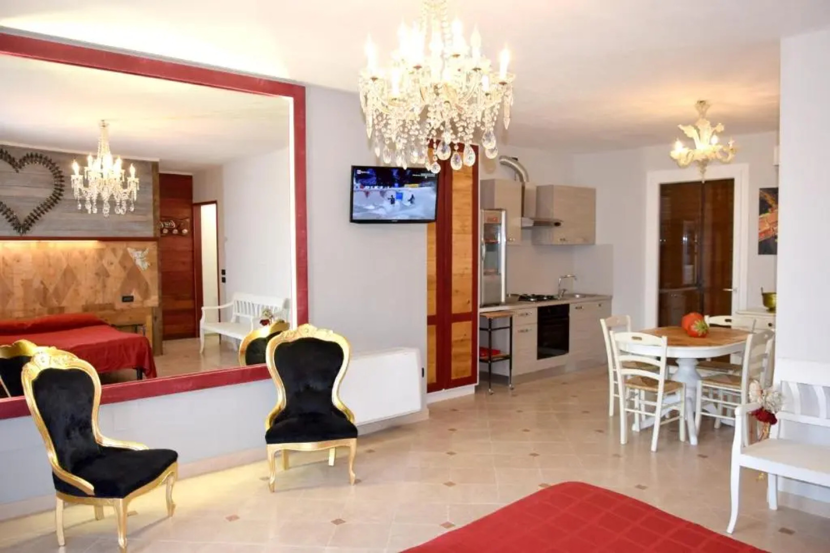 2 bedrooms appartement with enclosed garden and wifi at Romano D'ezzelino