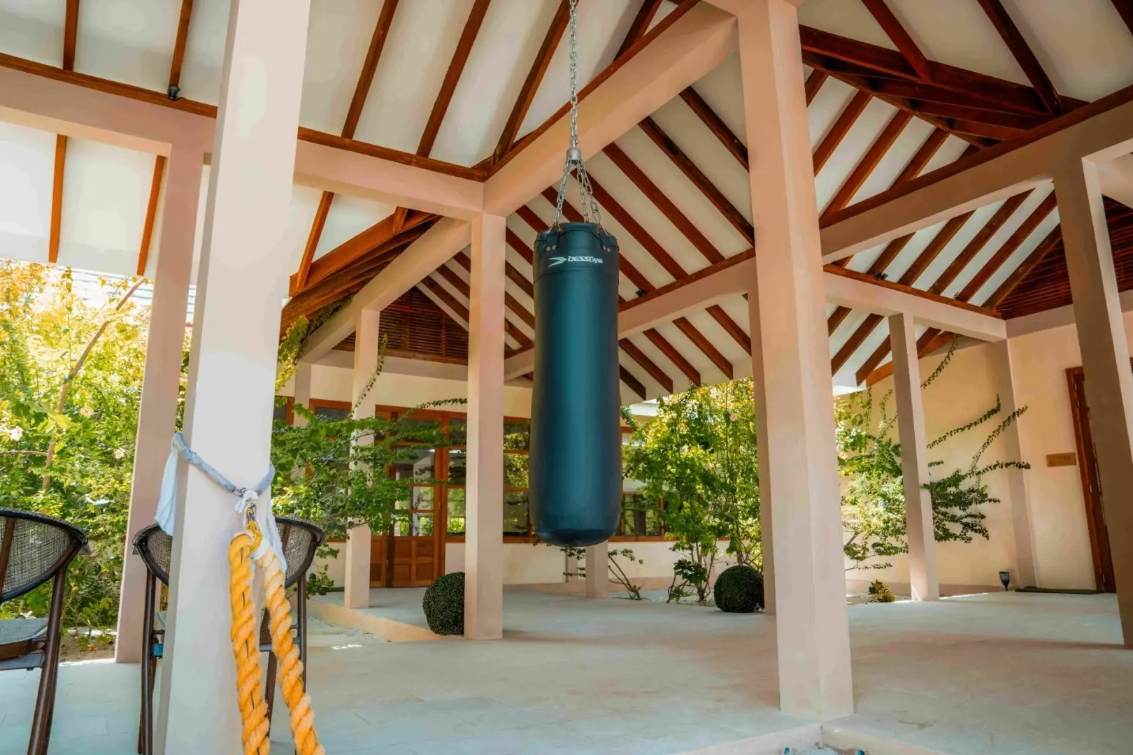 Отель Brennia Kottefaru