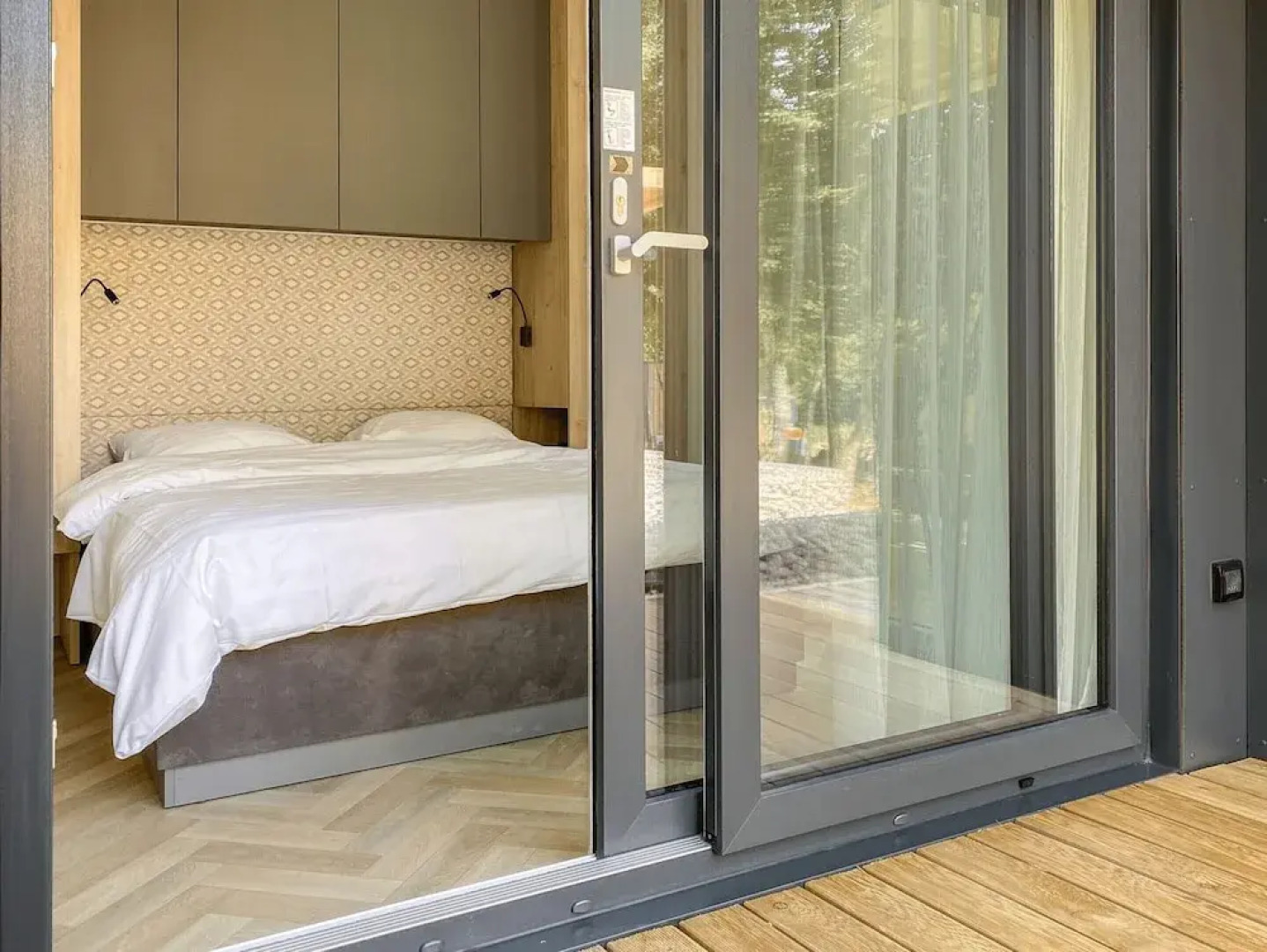 Modern Chalet in a Holiday Park