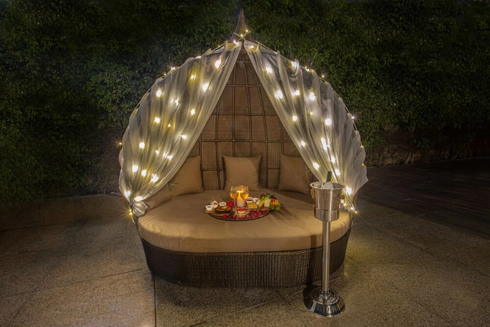 The Gaurs Sarovar Premiere