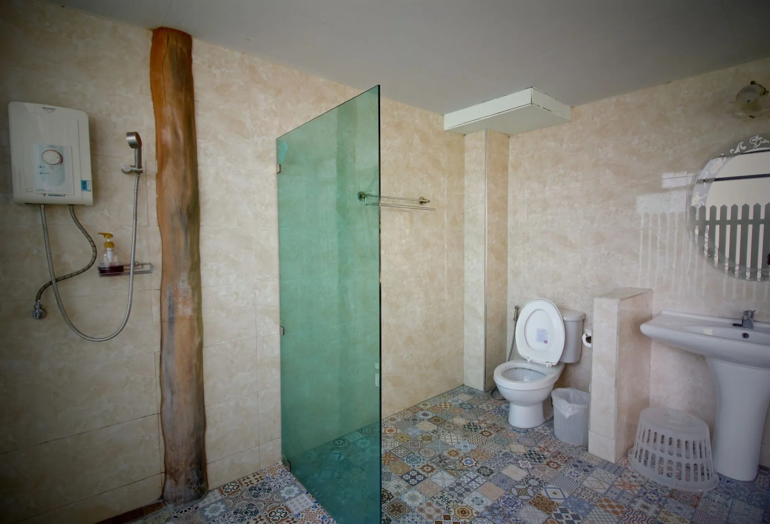 Yoko River Kwai Resort